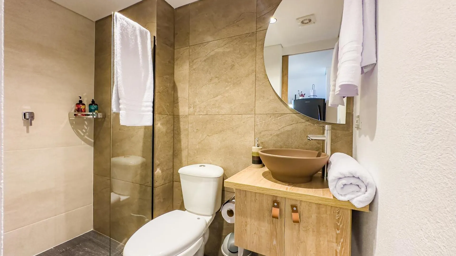 B 48 Living By B Rent Apartment Medellin