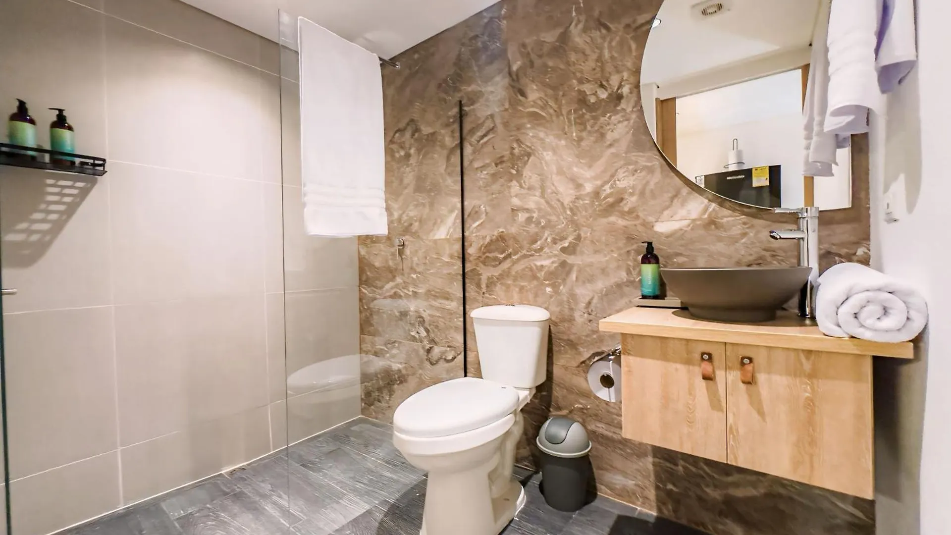 B 48 Living By B Rent Apartment Medellin