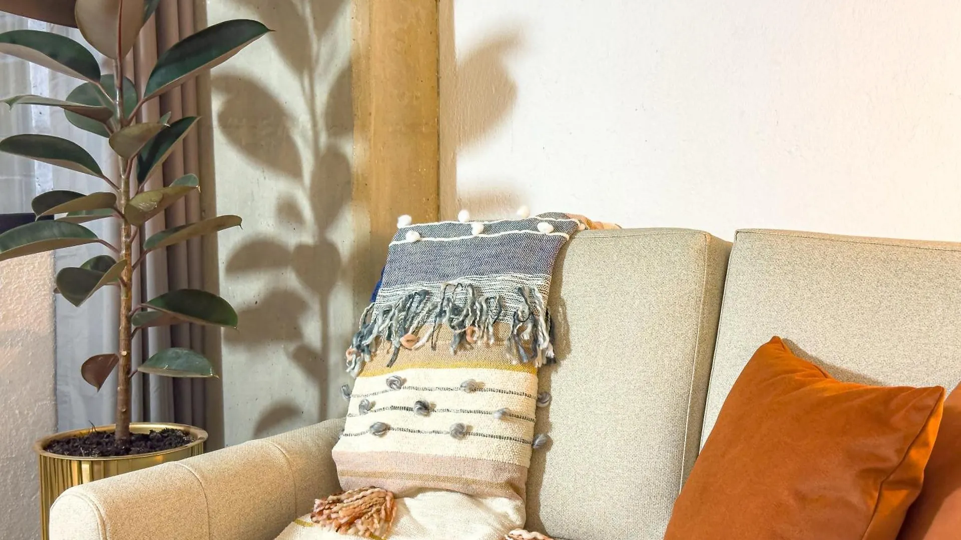 B 48 Living By B Rent Apartment Medellin