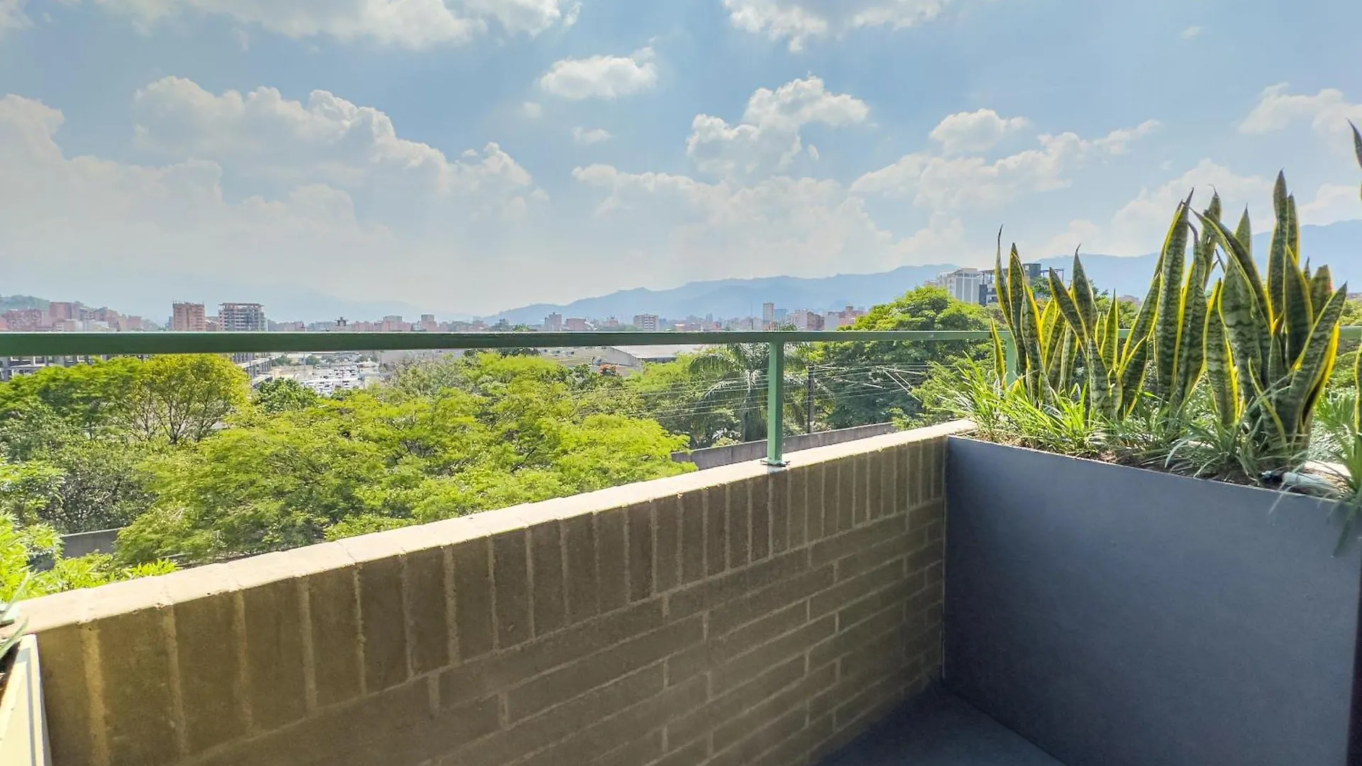 B 48 Living By B Rent Apartment Medellin